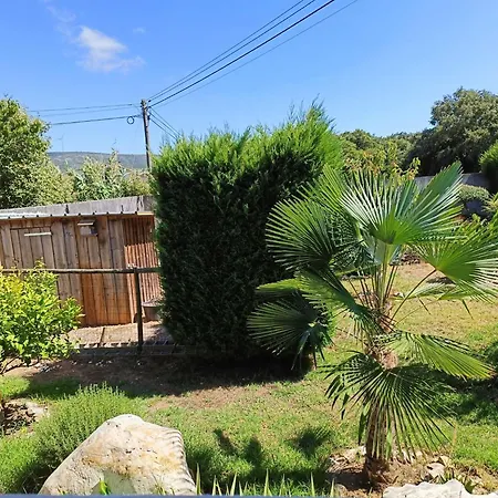 Dağ evi Freires - T0 Com Piscina Na Benedita Espite